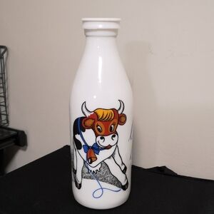 Charming Made in Portugal White Milk Glass Bottle with Cow Graphic with Le Lait